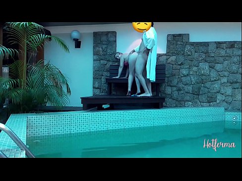 ❤️ باس نوڪر کي تلاء ۾ دعوت ڏئي ٿو، پر گرم مزاحمت نه ڪري سگهيو ☑ معيار جنسي